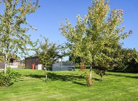 Lazy Bunny With Hot Tub Сasa de vacaciones *