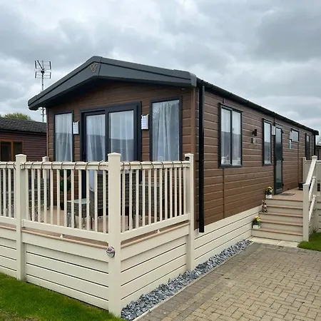 Vakantiehuis Lazy Bunny With Hot Tub Malton